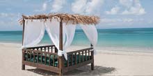 Antigua holiday types